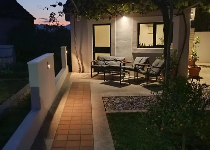 Apartment Family Covic 2 By Guide Opuzen (Dubrovnik-Neretva)